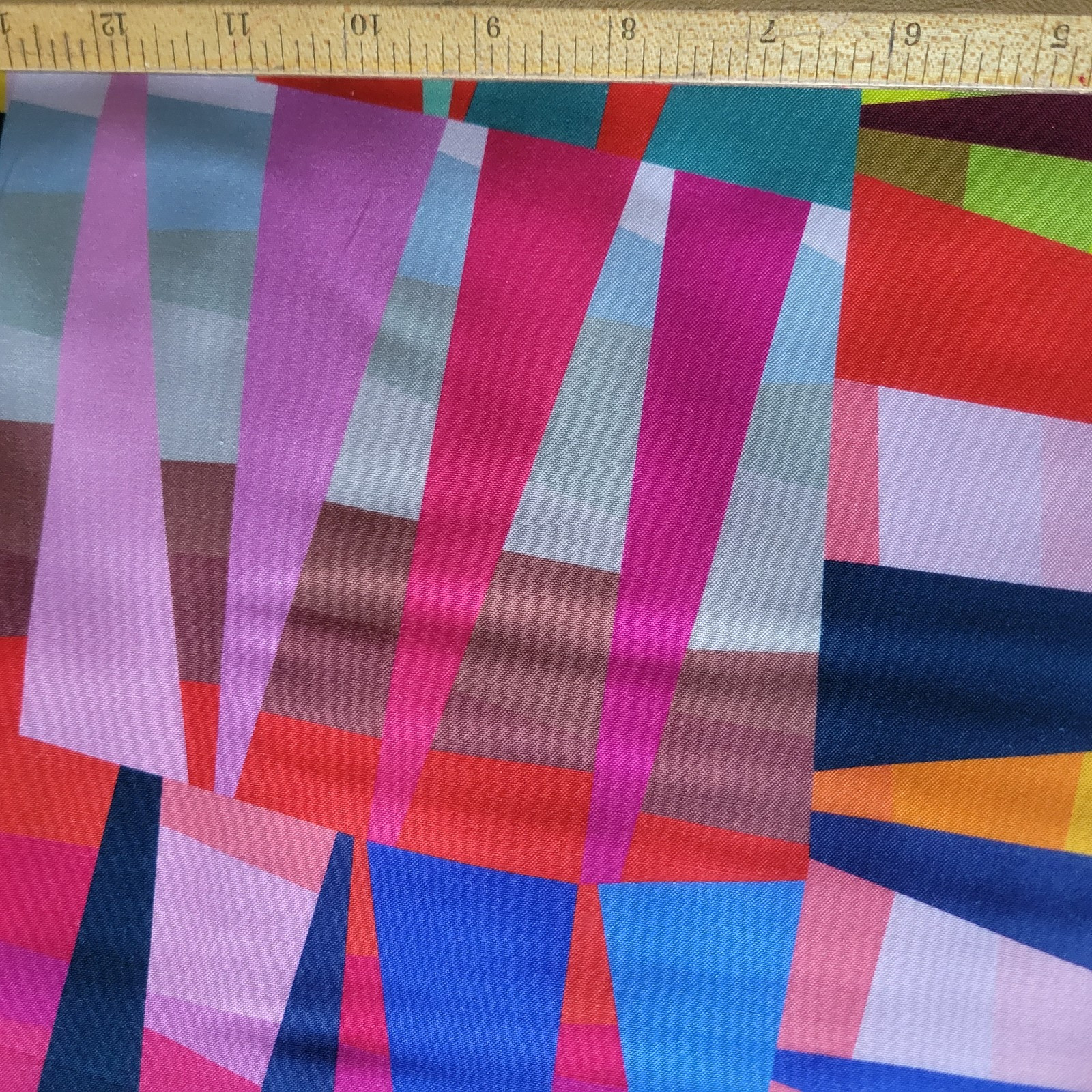 Instant Faux Quilt! Rich Colorful Triangles in Blocks for Garments, Quilts - Image 4
