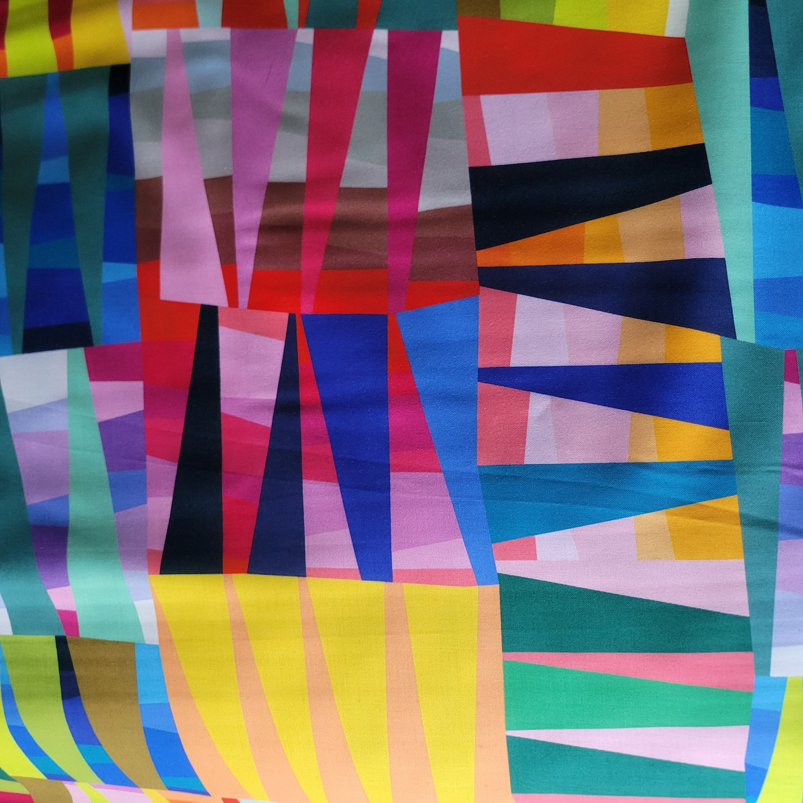 Instant Faux Quilt! Rich Colorful Triangles in Blocks for Garments, Quilts