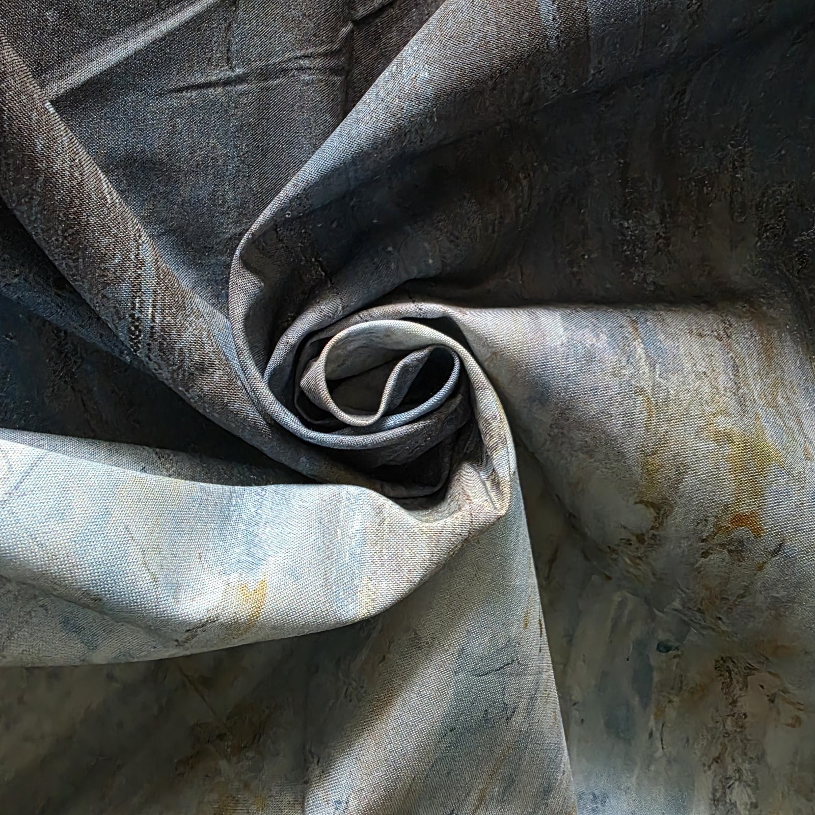 Double Border Gray Print "Pedigree" by Northcott Cotton Shirting/Quilting - Image 4