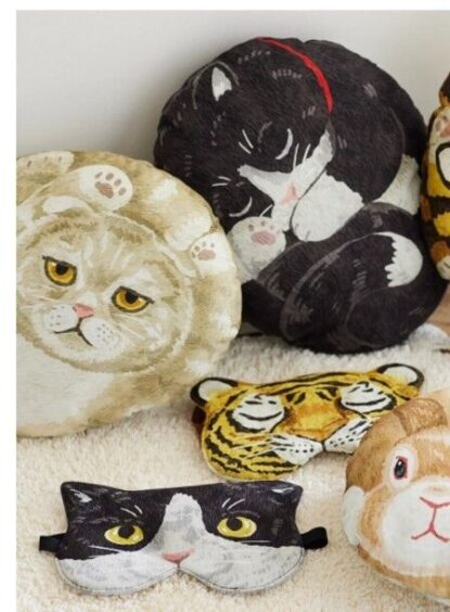 Kokka "Round Cats on Wood" Cotton Fabric Panel - from Japan - Adorable! - Image 3