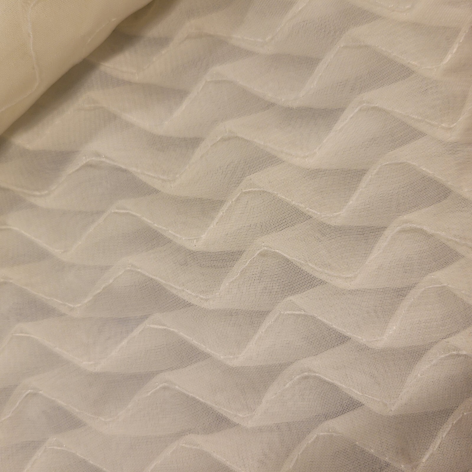 Zigzag Ruffled Ivory Silk Chiffon - Instant Texture - FLAWED OFFCUT, DISCOUNT! - Image 6